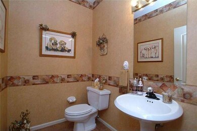 107 Croton Ct, Spring City, PA 19475 - photo 7