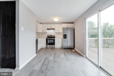 2 Burbage Ct, Nottingham, MD 21236 - photo 4