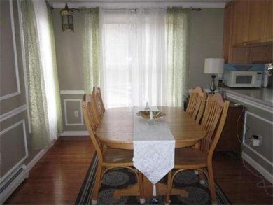 154 Monument St, Haverhill, MA 01832 - photo 3