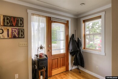 2121 SE Laura Ln, Dallas, OR 97338 - photo 4