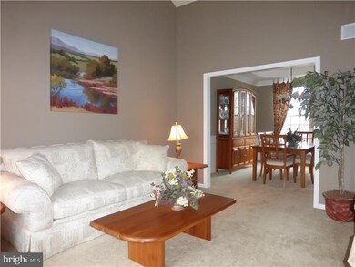 329 Aftons Cir, Spring City, PA 19475 - photo 4