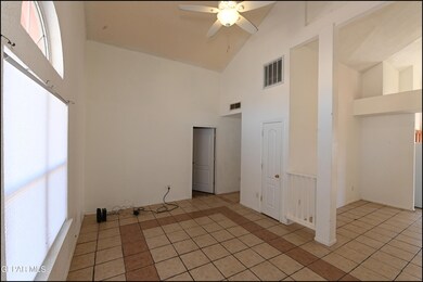14600 Canario Dr, Horizon City, TX 79928 - photo 3