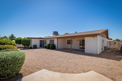 3802 W Davidson Ln, Phoenix, AZ 85051 - photo 5