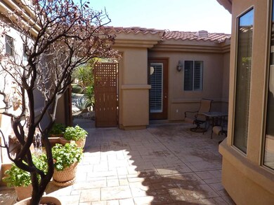 Cozy Courtyard Enry w Guest Casita