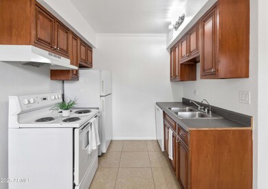 3313 N 68th St unit 136E, Scottsdale, AZ 85251 - photo 7