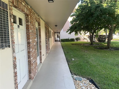 400 NE 20th St unit A108, Boca Raton, FL 33431 - photo 2