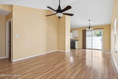 8306 Arbor Meadow Way unit 109, Louisville, KY 40228 - photo 6