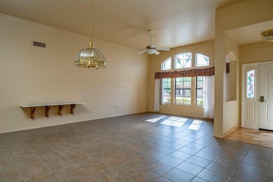 14730 N Windshade Dr unit 6, Oro Valley, AZ 85755 - photo 6