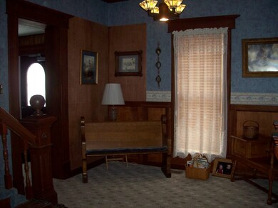 540 N Main St, Linton, IN 47441 - photo 3