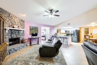 2047 S Extension Rd, Mesa, AZ 85210 - photo 7