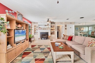 1320 Magellan Dr, Sarasota, FL 34243 - photo 6