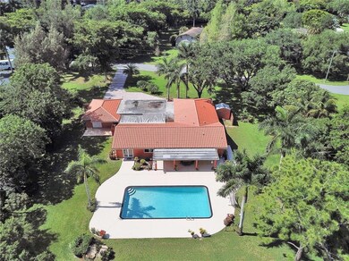 11009 SW 27th St, Davie, FL 33328 - photo 3