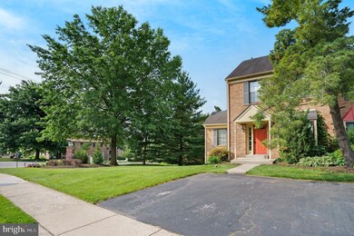 1904 Yorktown S, Norristown, PA 19403 - photo 3