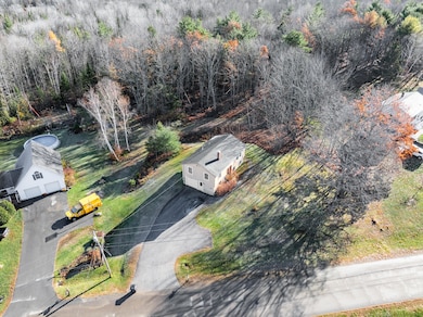 31 Hillcrest Dr, Hermon, ME 04401 - photo 7