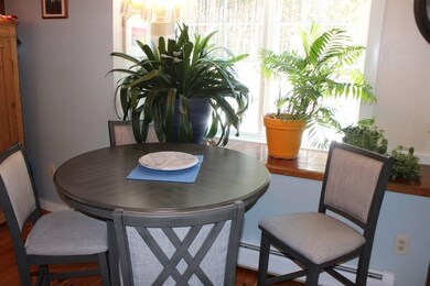 4 N Hillside Rd, South Deerfield, MA 01373 - photo 7