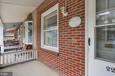 222 Linden St, Reading, PA 19604 - photo 2