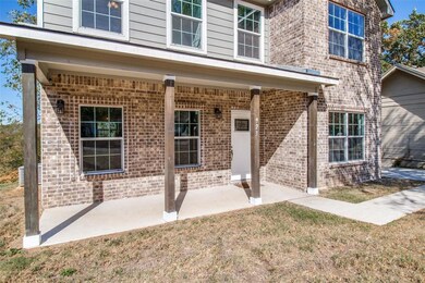 923 W Murray St, Denison, TX 75020 - photo 2