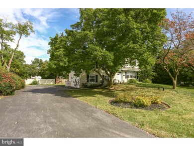 207 Governors Dr, Wallingford, PA 19086 - photo 2