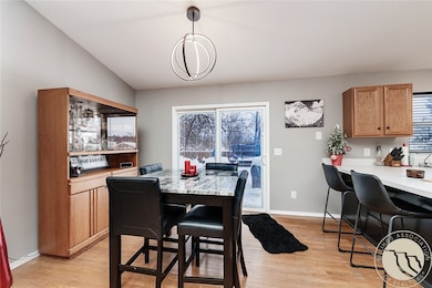 1725 Broadview Dr, Billings, MT 59105 - photo 5