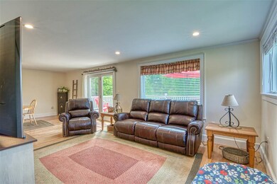 38 Ozzie Ln, Hartford, VT 05001 - photo 4