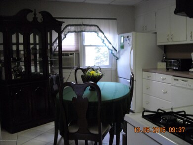 42 Laforge Ave, Staten Island, NY 10302 - photo 7