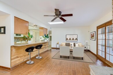 9406 N. 34th Place
