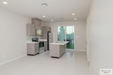 3512 Vanessa Ln unit 5, Weslaco, TX 78596 - photo 6