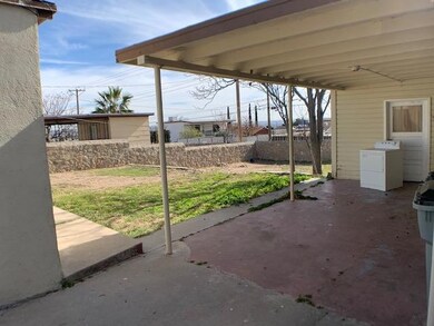 2512 Mountain Ave, El Paso, TX 79930 - photo 7