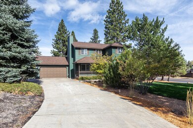 61479 Rock Bluff Ln, Bend, OR 97702 - photo 2
