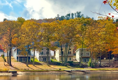 148 Washington St unit A, Limerick, ME 04048 - photo 2