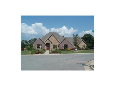 Exterior Front. This picture doesn t do this yard justice- this home has an award-winning type lawn!