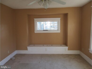 1033 New Pear St, Vineland, NJ 08360 - photo 5