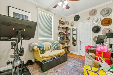 office/ bedroom 6139