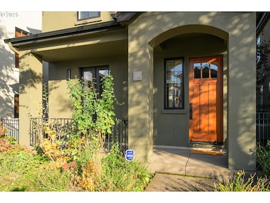 2961 Lord Byron Place, Eugene, OR 97408 - photo 2