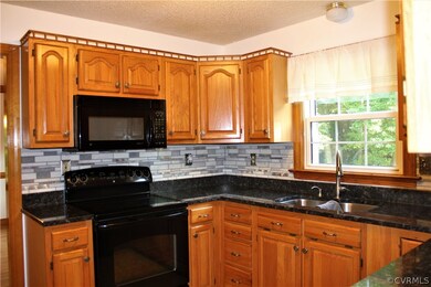 5810 Osterbind Ln, North Chesterfield, VA 23237 - photo 6