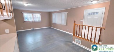 1103 N Van Buren St, Allentown, PA 18109 - photo 7