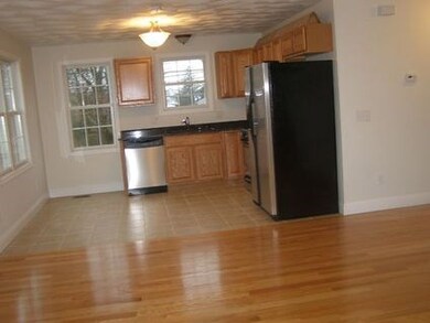 3477 Pawtucket Ave unit 4, Riverside, RI 02915 - photo 4