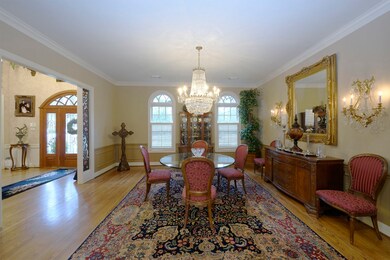 11517 Memorial Dr, Houston, TX 77024 - photo 3