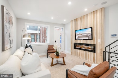 2312 Gerritt St, Philadelphia, PA 19146 - photo 7