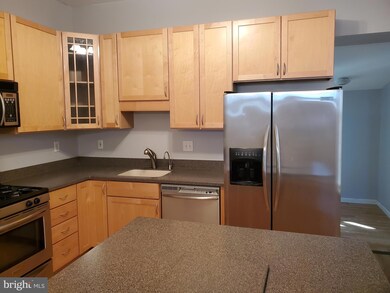 225 E Heath St, Baltimore, MD 21230 - photo 7