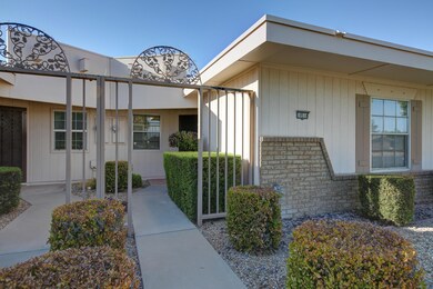 10518 W Palmeras Dr, Sun City, AZ 85373 - photo 2