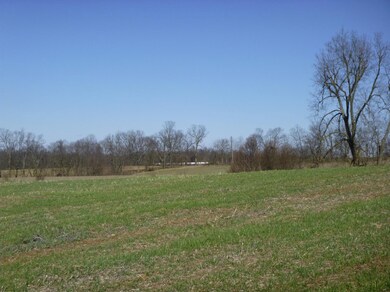 850 Hickman Hill Rd, Frankfort, KY 40601 - photo 7