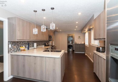 612 Harrison St, Port Clinton, OH 43452 - photo 7