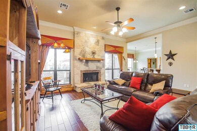 1327 Fredrick Ln, Temple, TX 76502 - photo 5