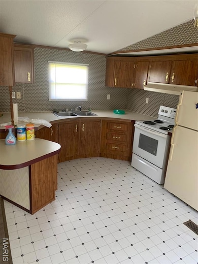 4727 Highway 50, Unincorporated, MO 65051 - photo 3