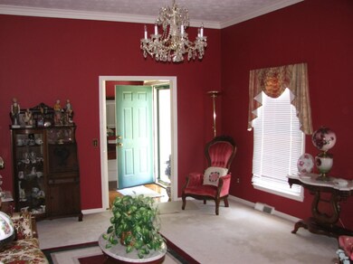 521 Shenandoah Dr, Harrodsburg, KY 40330 - photo 2