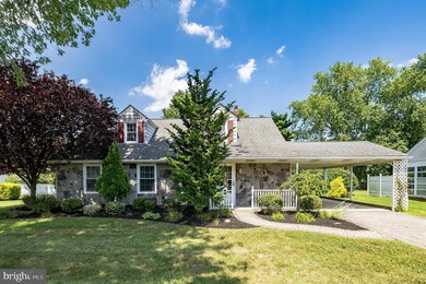 77 Holly Dr, West Deptford, NJ 08096 - photo 2