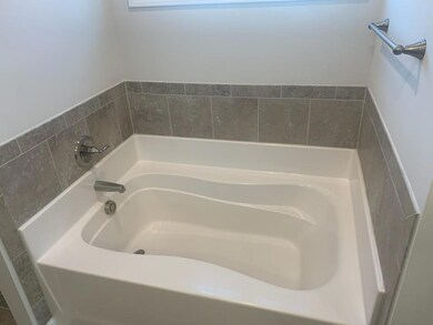 765 Avenue of the Carolinas, Carthage, NC 28327 - photo 4