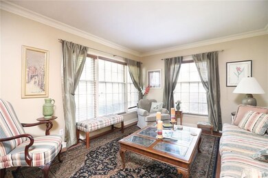 1540 44th St, Des Moines, IA 50311 - photo 5