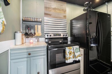 1537 Moyer Ave, Elkhart, IN 46516 - photo 6